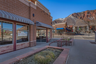 105-415 E Meadows Dr, Glenwood Springs, CO for rent Building Photo- Image 2 of 15