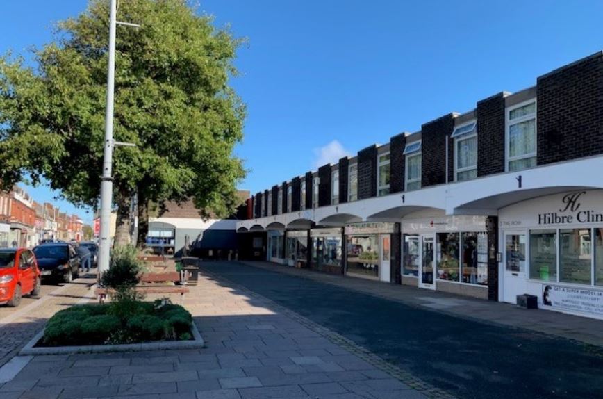 Market St, Wirral CH47 3BB