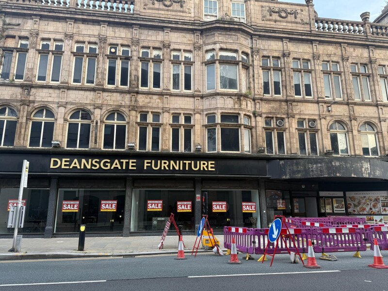 83 Deansgate, Bolton to rent Building Photo- Image 1 of 2