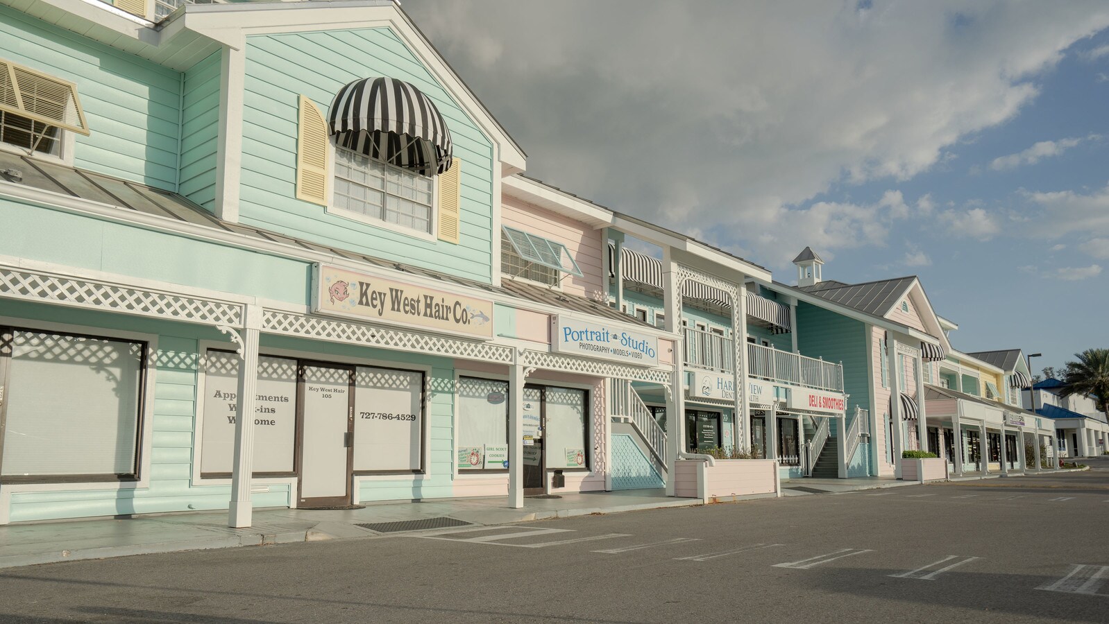 2706 Alt 19, Palm Harbor 34683 UK