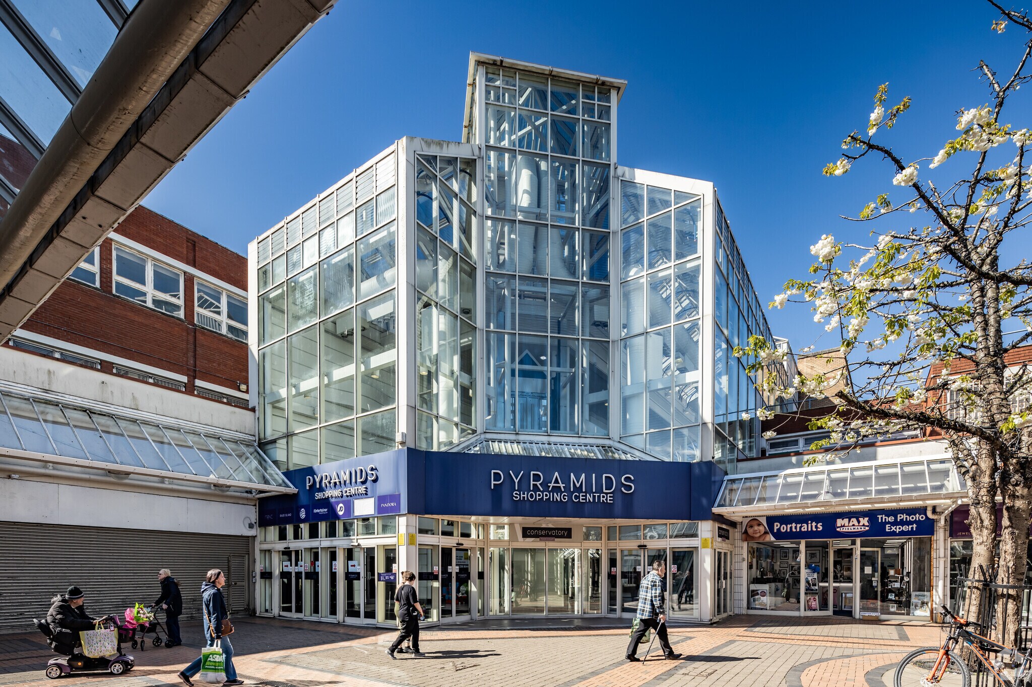 28 Borough Rd, Birkenhead for sale Primary Photo- Image 1 of 1