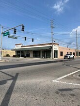 110 E Garden St, Pensacola, FL for rent Building Photo- Image 2 of 14