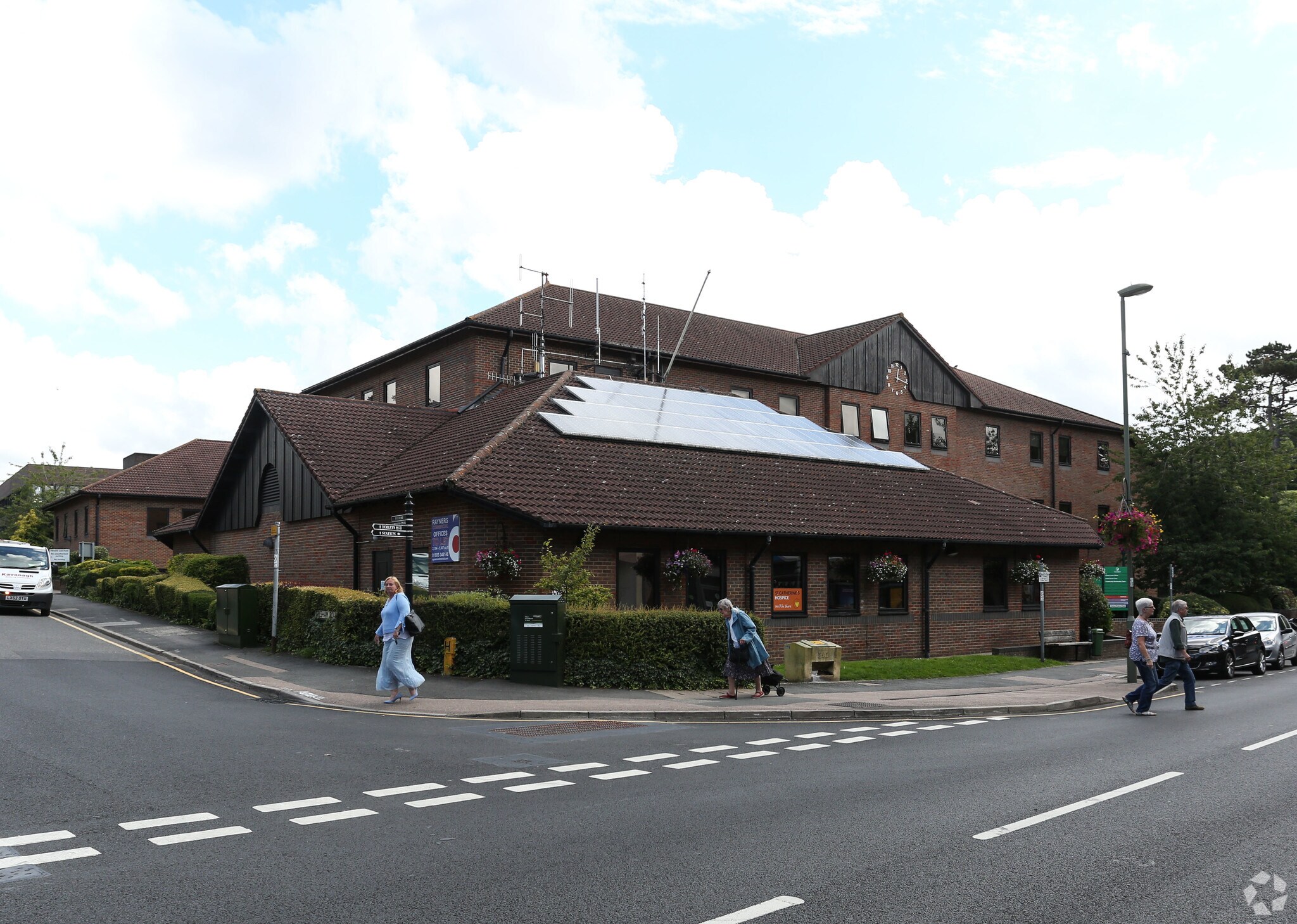 8 Station Road East, Oxted RH8 0BT Office for Rent