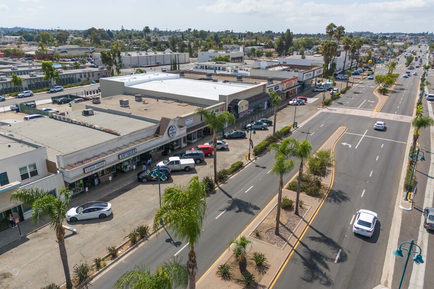 7850-7860 Golden Ave, Lemon Grove, CA for rent - Building Photo - Image 3 of 8