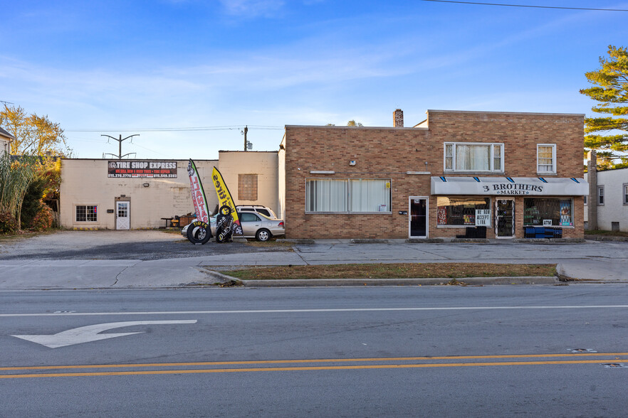 242-246 Jeffery, Kankakee, IL for sale - Building Photo - Image 1 of 19