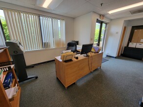 65 Sharp St, Hingham, MA for rent Building Photo- Image 2 of 6