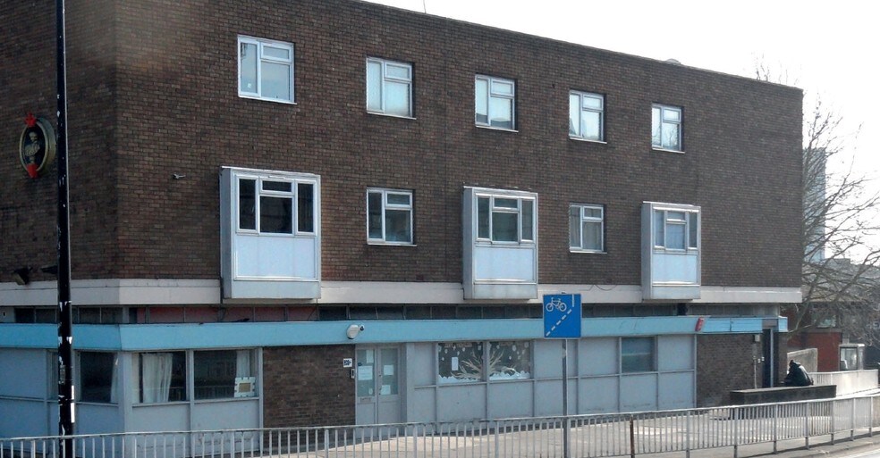 1 Civic Dr, Ipswich for sale - Primary Photo - Image 1 of 1