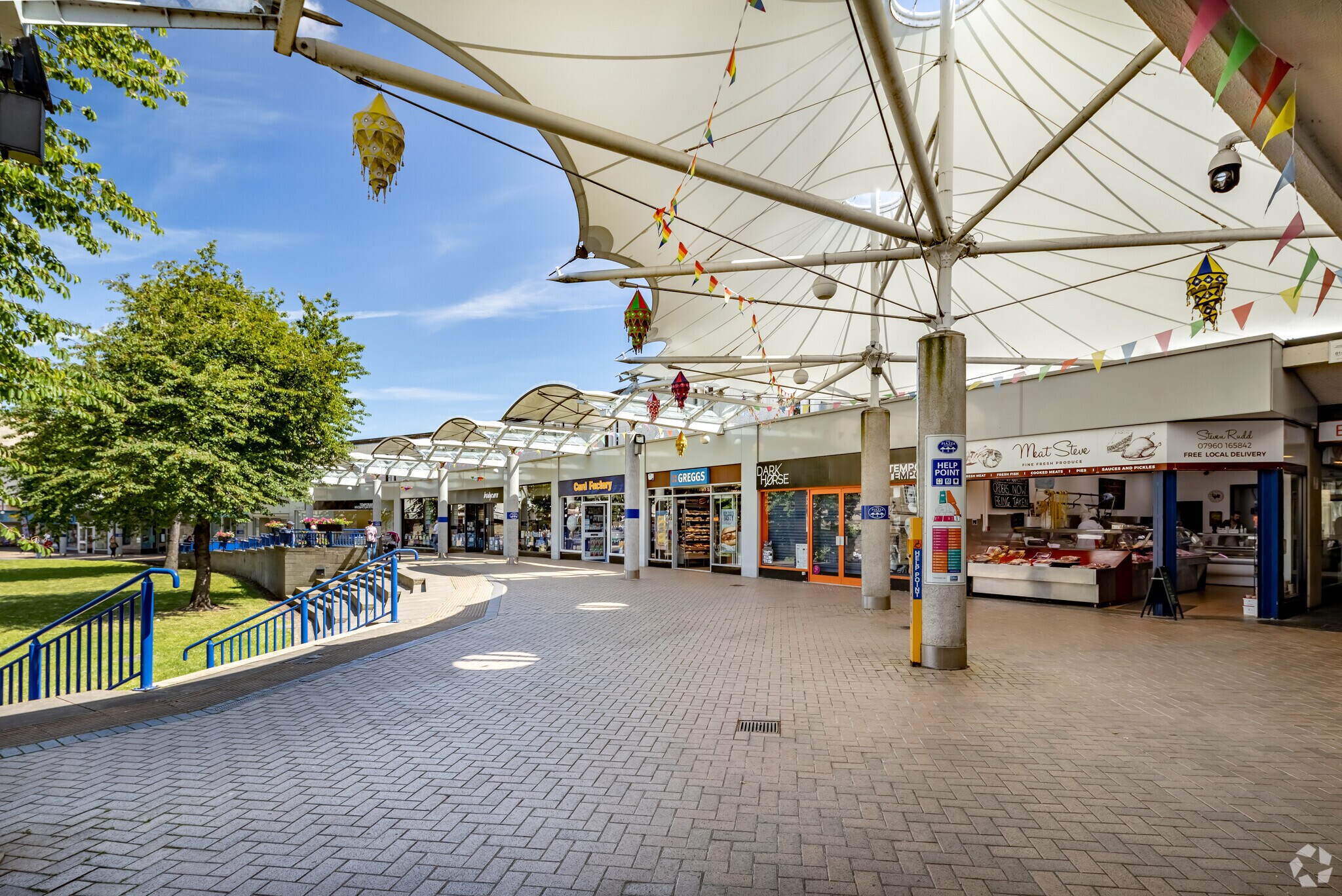 Princess Alexandra Walk, Huddersfield for sale Primary Photo- Image 1 of 1
