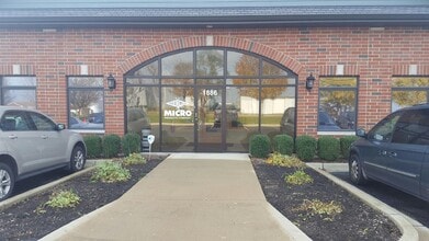 1880-1888 E Fabyan Pky, Batavia, IL to rent Building Photo- Image 1 of 22