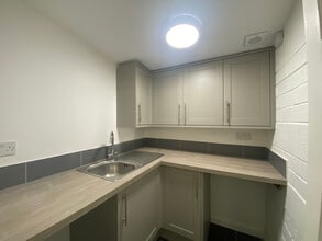 Long Green, Nr Longdon, Worcestershire GL19 4QQ, Gloucester to rent Interior Photo- Image 2 of 2