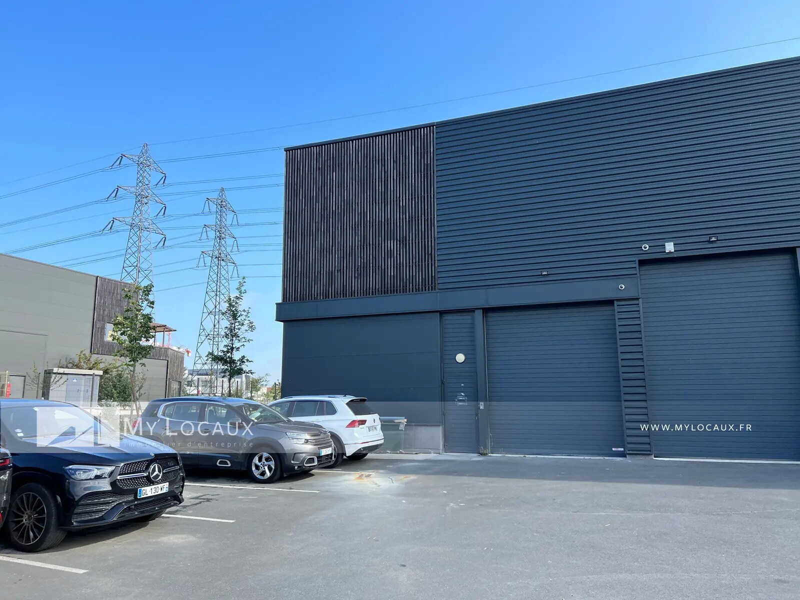 Industrial in Cormeilles-en-Parisis to rent Building Photo- Image 1 of 4