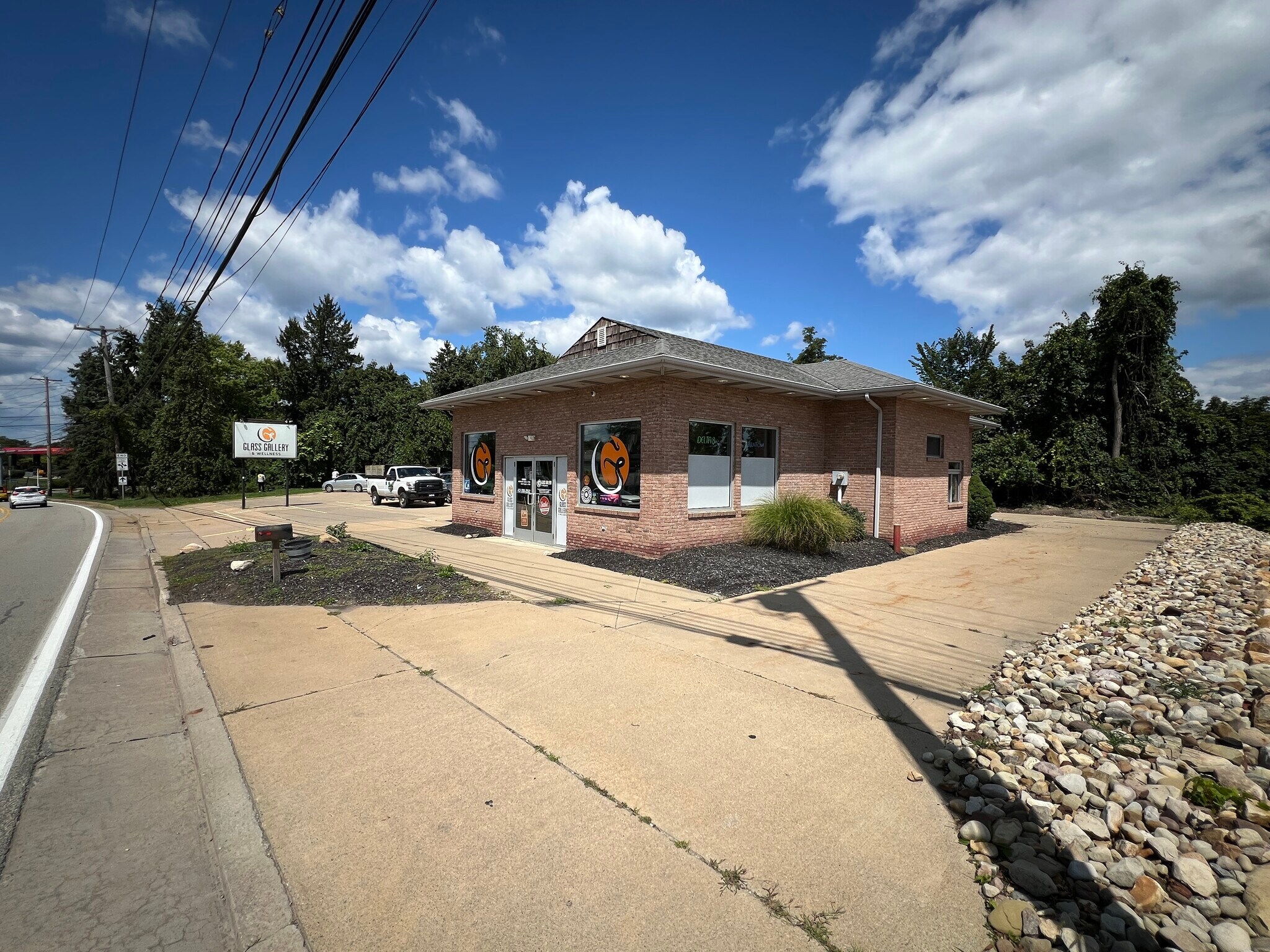 5536 Steubenville Pike, McKees Rocks, PA for sale Building Photo- Image 1 of 1