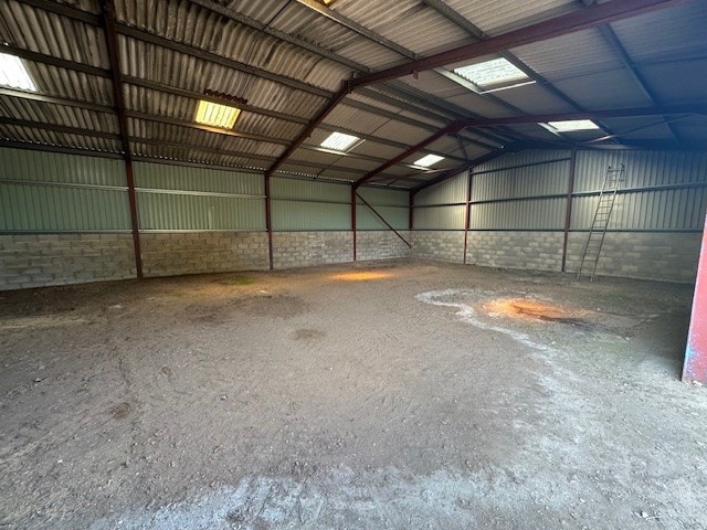 8 Shop Ln, Wolverhampton to rent Interior Photo- Image 1 of 1