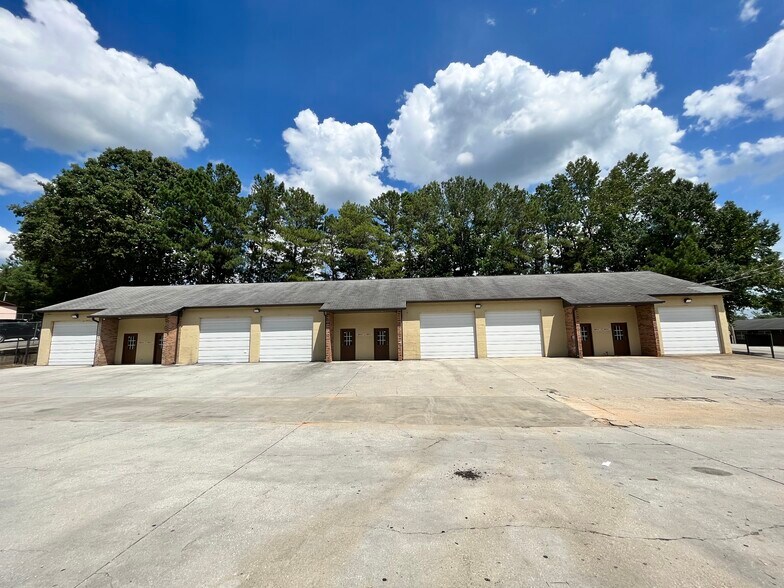 100 Paper Mill Rd, Lawrenceville 30046 UK