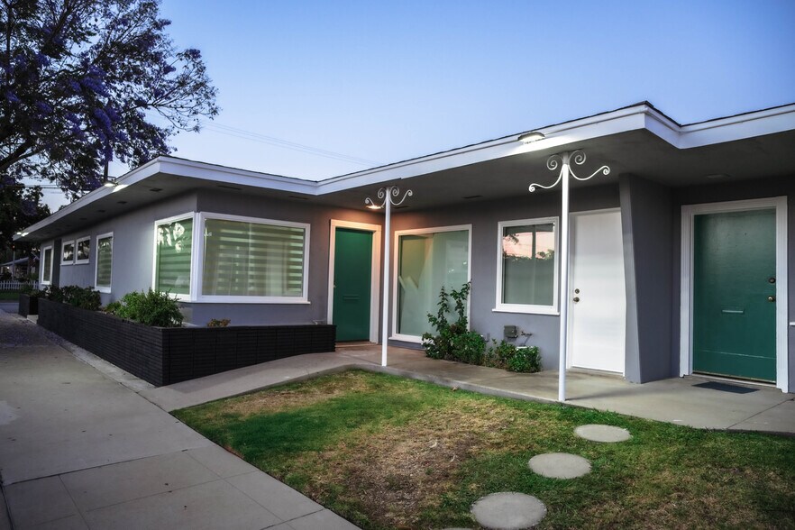 653 W Commonwealth Ave, Fullerton, CA for sale - Primary Photo - Image 1 of 1