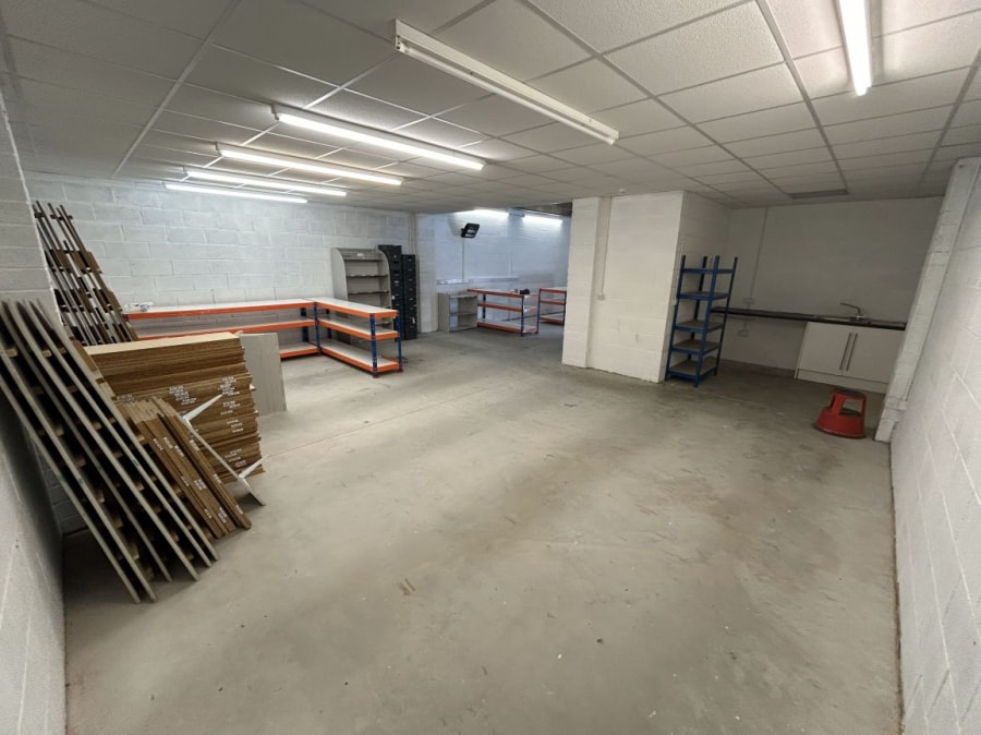 Trevol Business Park, Torpoint to rent Interior Photo- Image 1 of 6