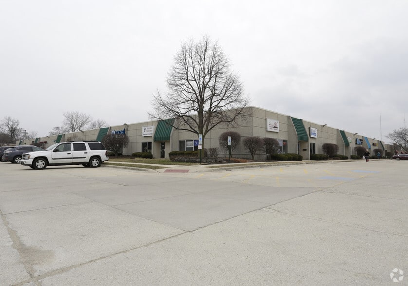 400-428 W 5th Ave, Naperville, IL for sale - Primary Photo - Image 1 of 1