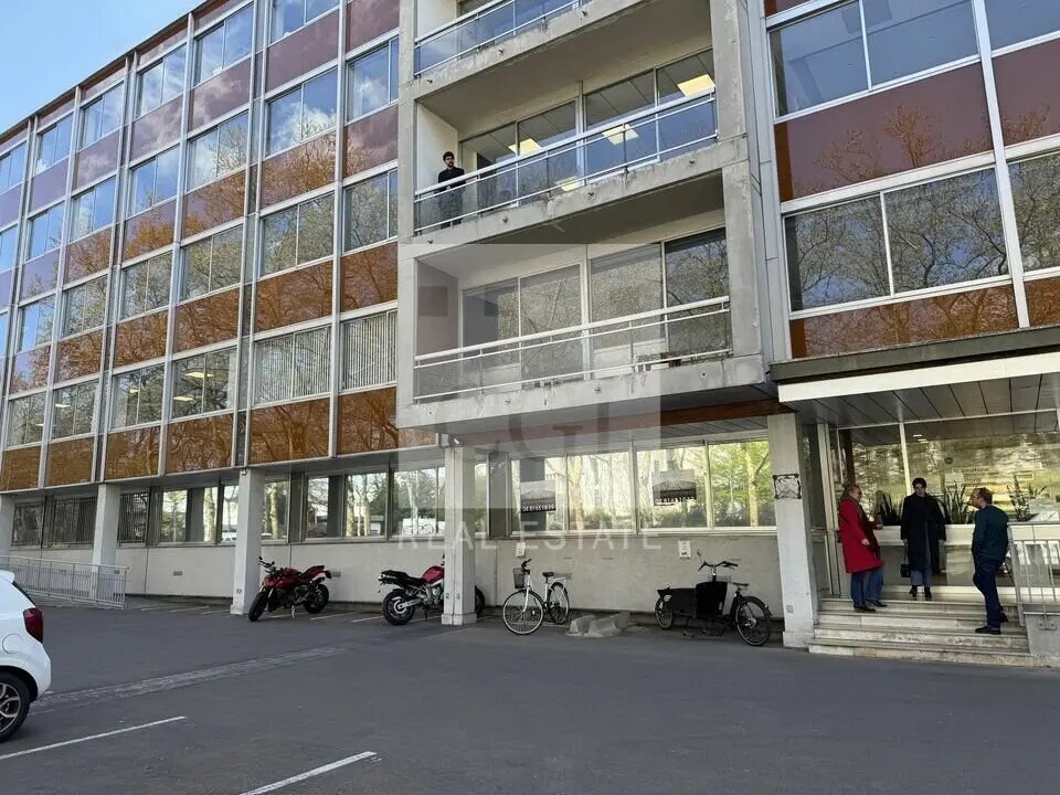 76 Boulevard Du 11 Novembre 1918, Villeurbanne to rent Building Photo- Image 1 of 7