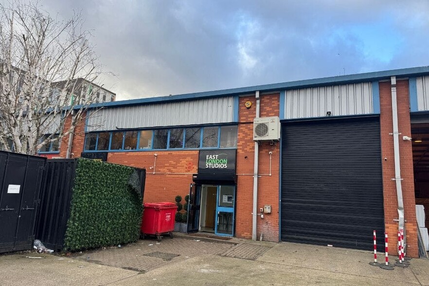 Mill Mead Rd, London for sale - Building Photo - Image 2 of 18