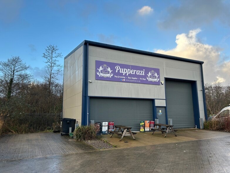 Parc Pontypandy, Caerphilly to rent - Building Photo - Image 1 of 5