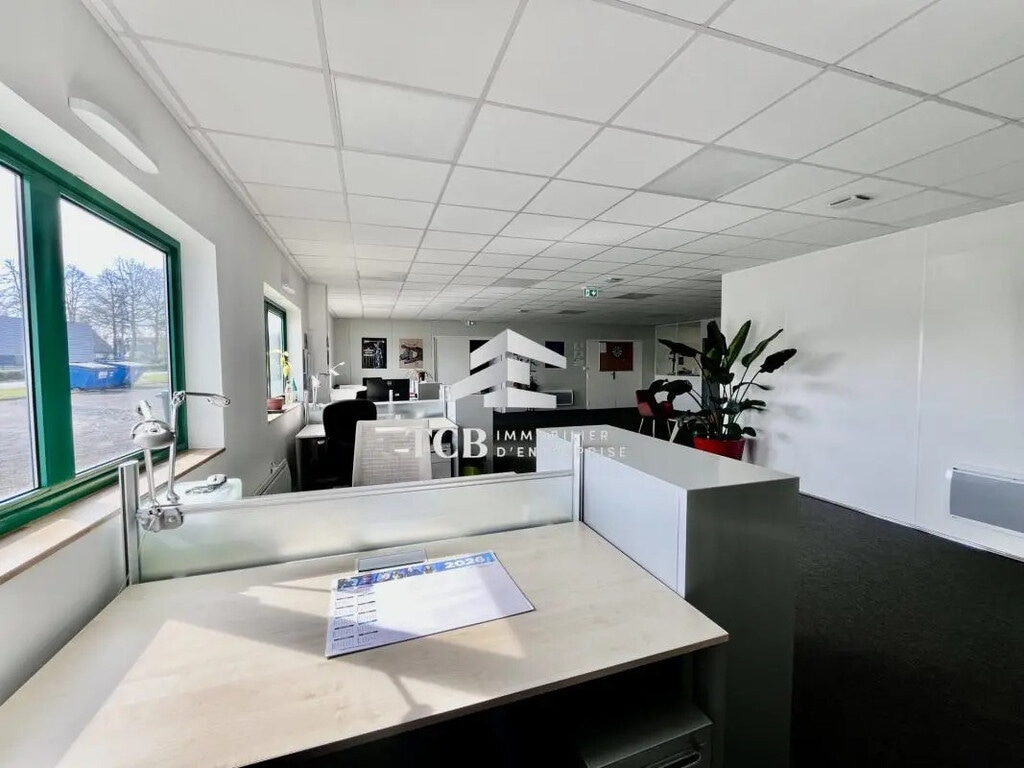 Vente Local d'activités 383 m² - Photo 1