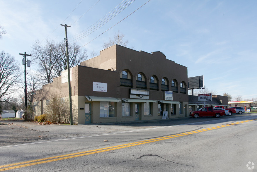 8601-8617 E 10th St, Indianapolis, IN for rent - Primary Photo - Image 1 of 2