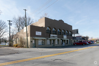 8601-8617 E 10th St, Indianapolis, IN for rent Primary Photo- Image 1 of 3