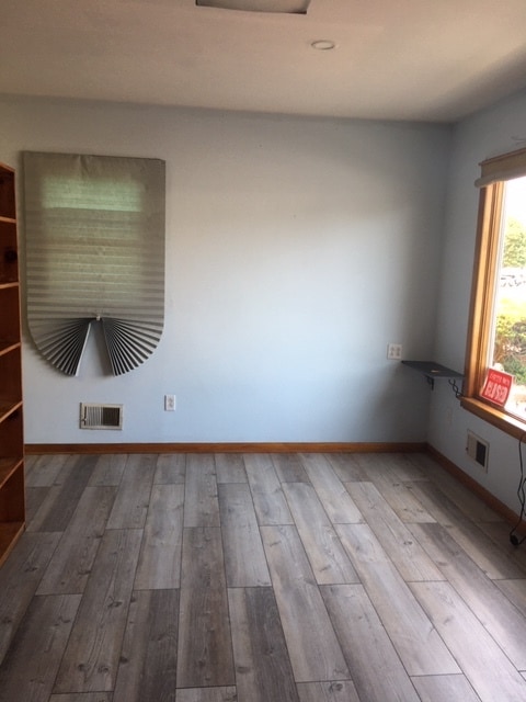 47 Edinburg Rd, Hamilton, NJ to rent Interior Photo- Image 1 of 14