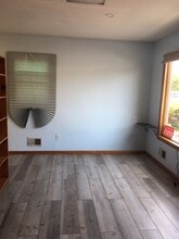 47 Edinburg Rd, Hamilton, NJ to rent Interior Photo- Image 1 of 14