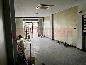 Retail in Vilanova i la Geltrú, Barcelona to rent Interior Photo- Image 1 of 5