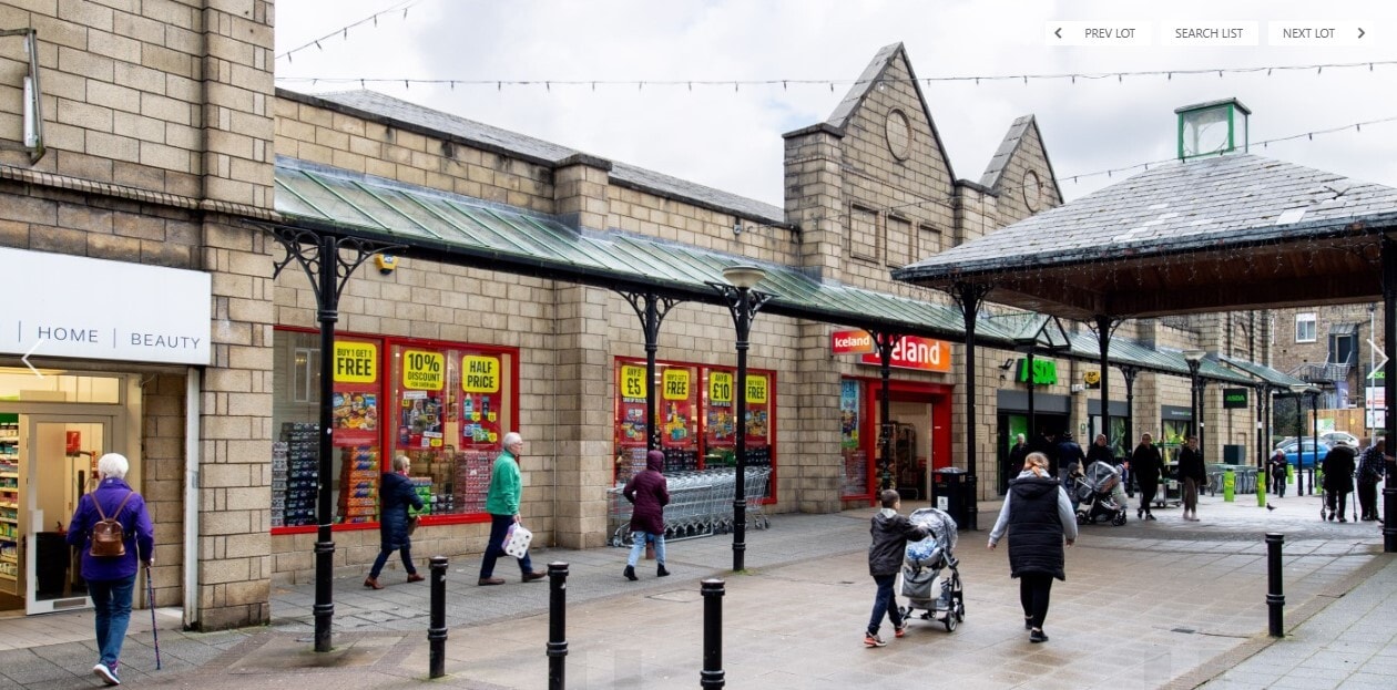 4 School St, Darwen for sale Primary Photo- Image 1 of 1