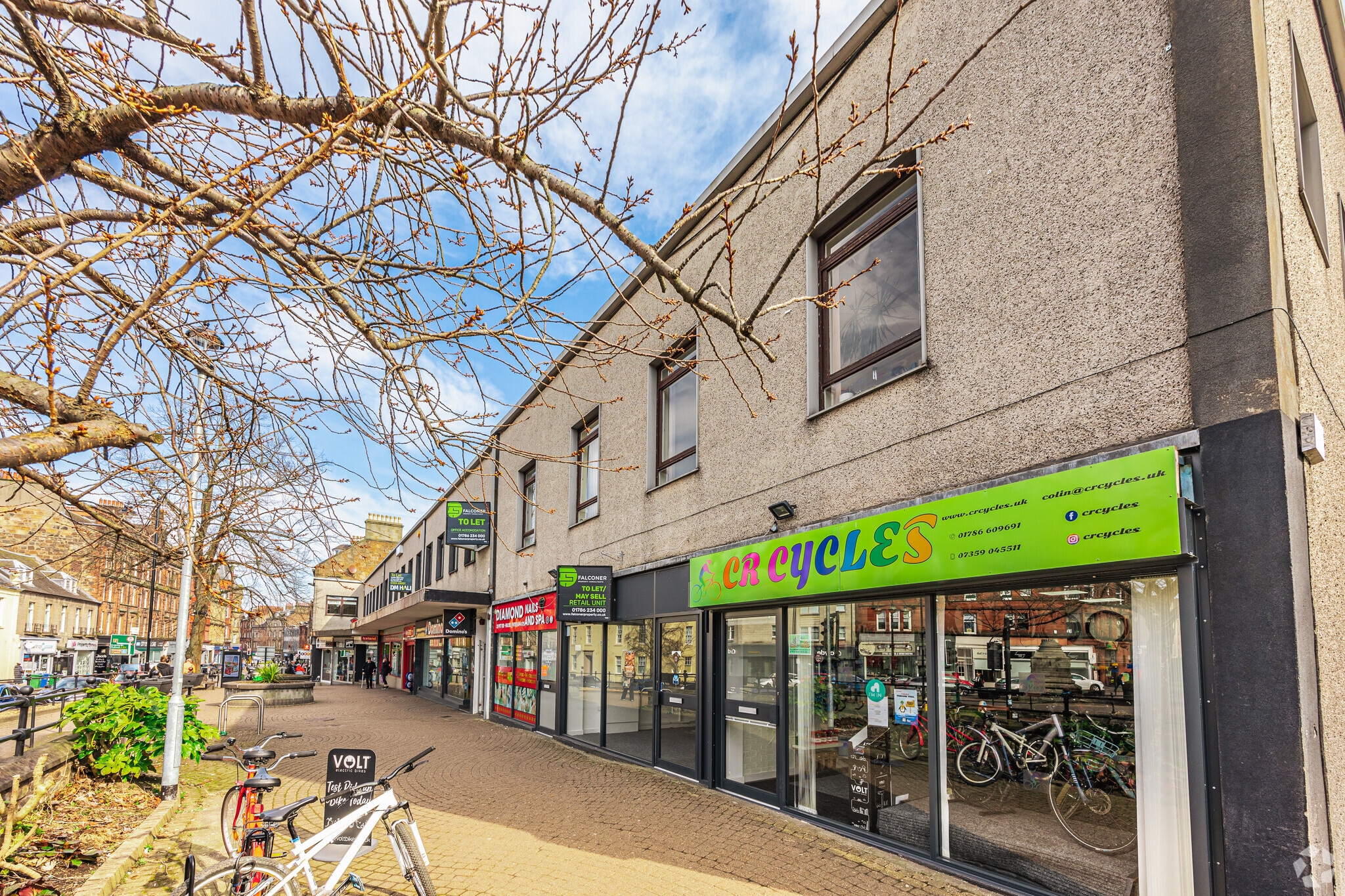 1-2 Pitt Ter, Stirling to rent Primary Photo- Image 1 of 5