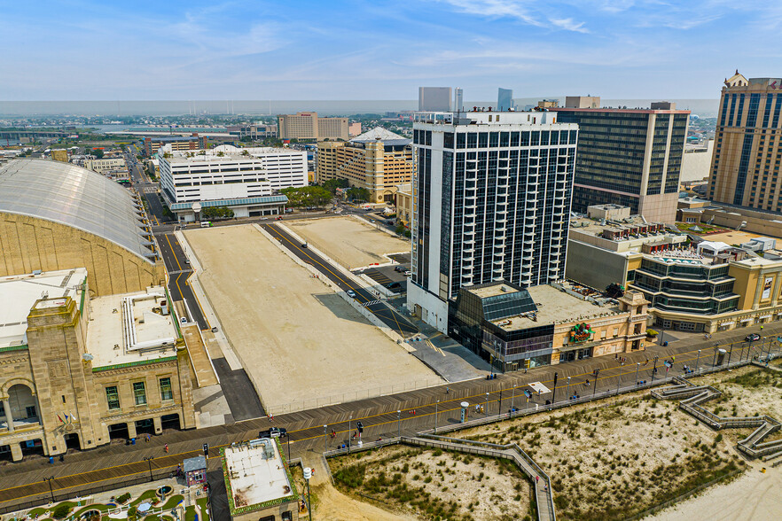 2201 Boardwalk, Atlantic City, NJ for sale - Building Photo - Image 1 of 1