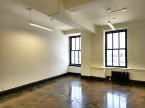 275 4th St E, Saint Paul, MN to rent Interior Photo- Image 2 of 3