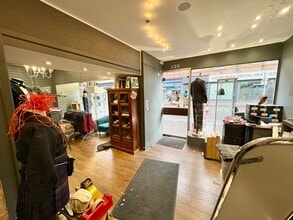 37 Easter Rd, Edinburgh to rent Interior Photo- Image 2 of 13