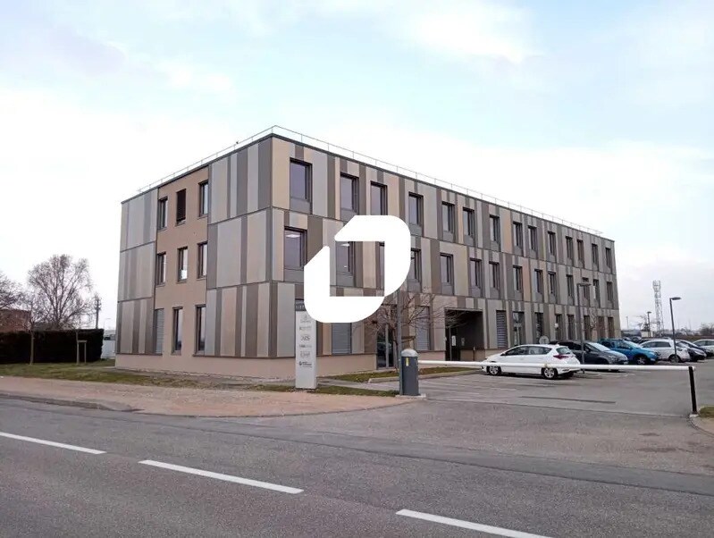 Location Bureaux 380 m² - Photo 1