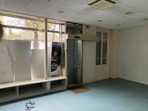 20 Rue Du Maréchal Juin, Maisons-Alfort to rent Interior Photo- Image 2 of 2