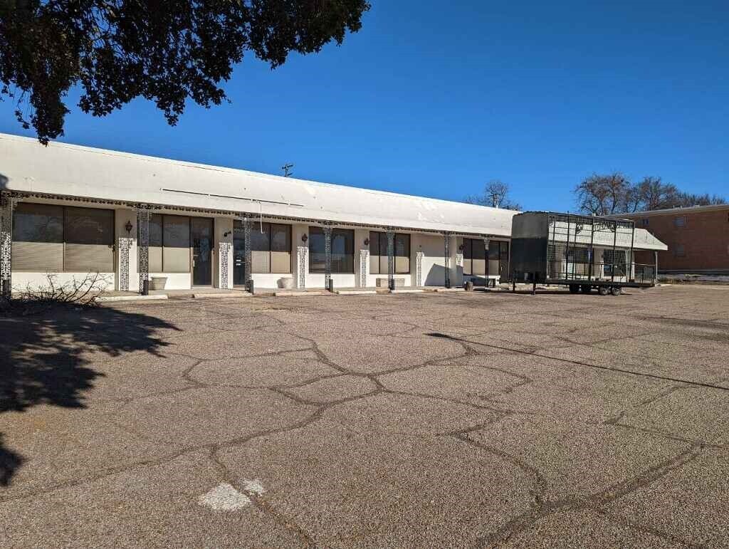 1525 Washington, Waco 76701 Retail for Sale