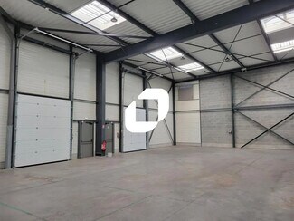 More details for Office, Light Industrial to Rent