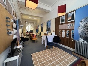50 St Marys St, Edinburgh to rent Interior Photo- Image 2 of 21