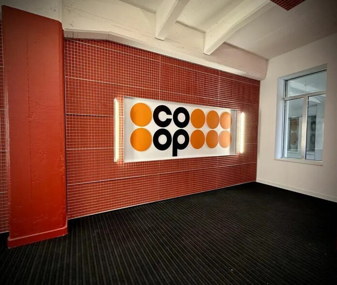 Office in Strasbourg to rent - Building Photo - Image 2 of 10