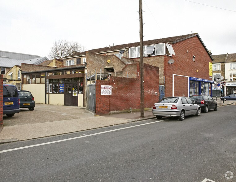 660-666 Romford Rd, London for sale - Building Photo - Image 3 of 3