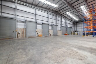 Albert Royds St, Rochdale to rent Interior Photo- Image 1 of 5