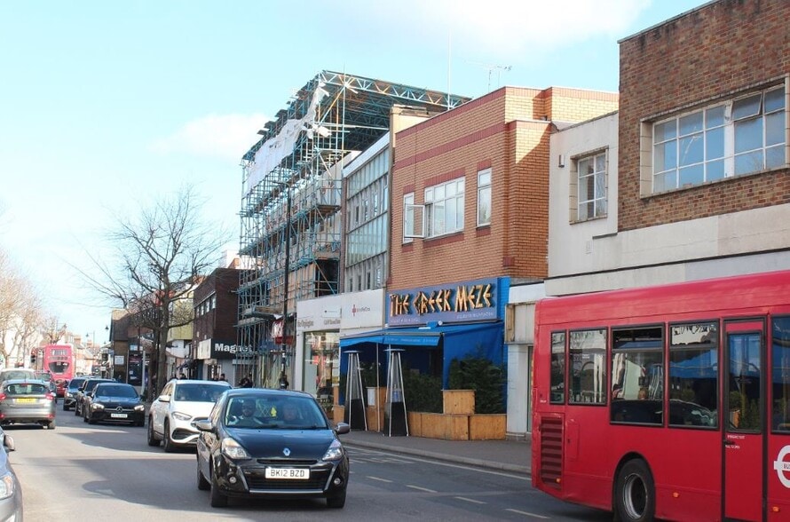 165-167 High St, Orpington to rent - Building Photo - Image 3 of 7