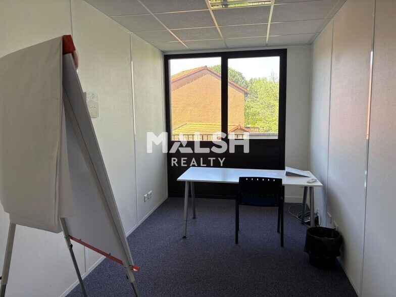 Office in Dardilly for sale - Interior Photo - Image 2 of 18