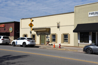 210 Moulton St E, Decatur, AL for sale Building Photo- Image 1 of 1