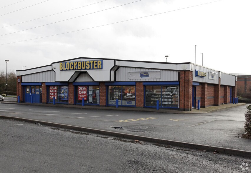 Armstrong Way, Willenhall for sale - Primary Photo - Image 1 of 1