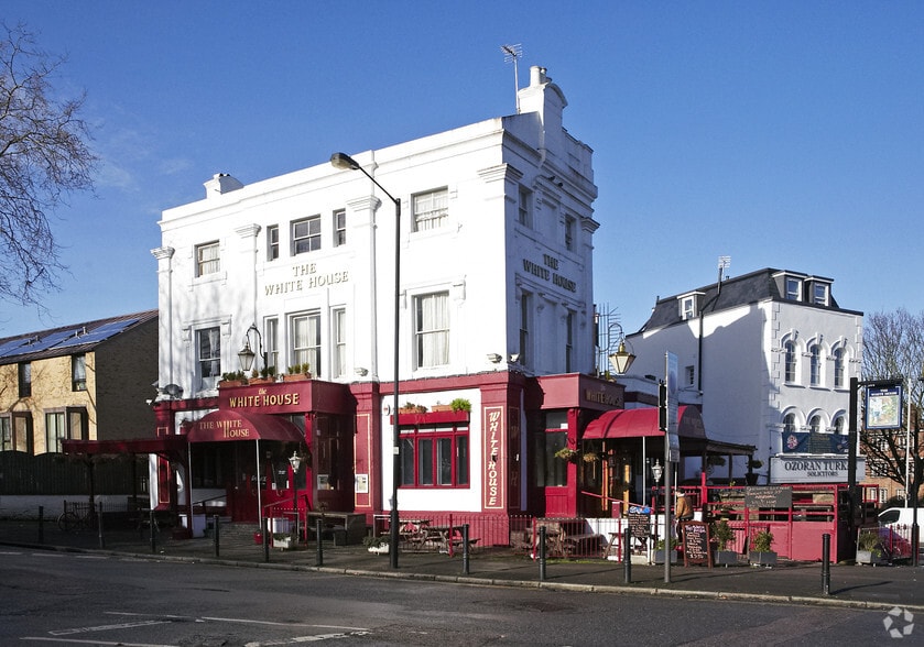 313 Highbury New Park, London for sale - Primary Photo - Image 1 of 1