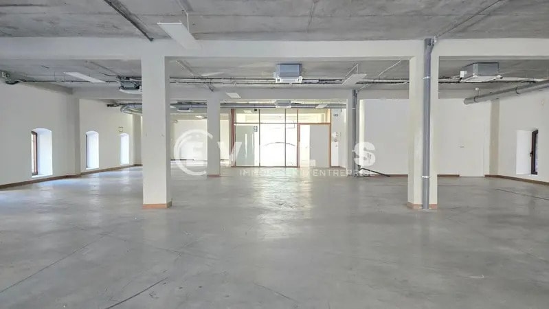 Location Bureaux 1 390 m² à 2 055 m² - Photo 1
