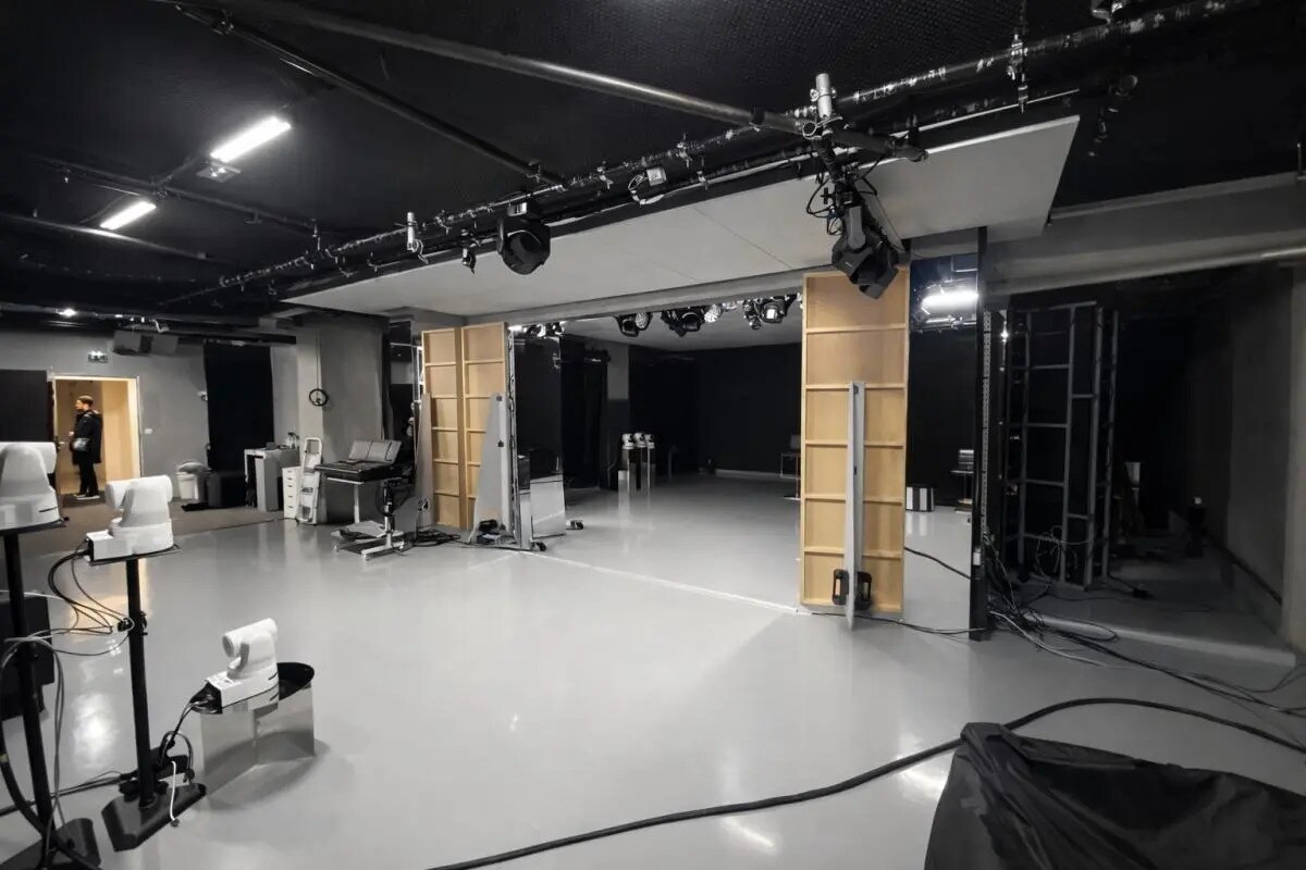 Retail in Paris to rent Building Photo- Image 1 of 10